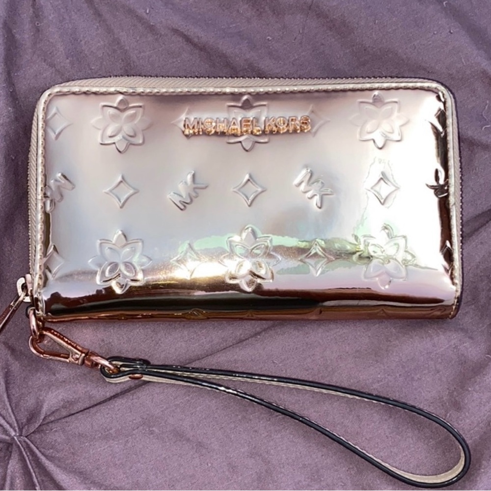 Gold Michael Kors Wallet
